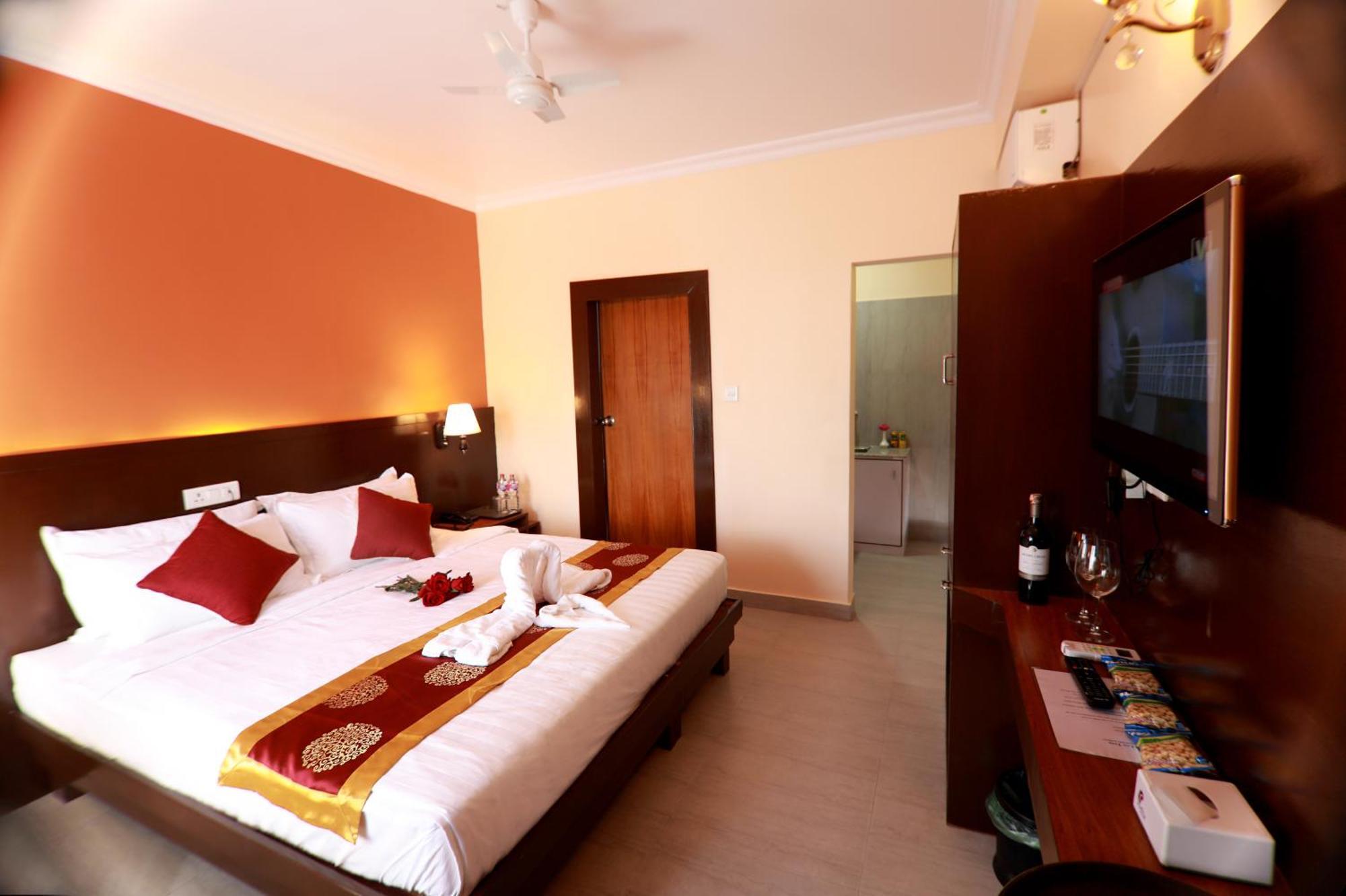 Hotel Eco Tree Pokhara Exteriör bild